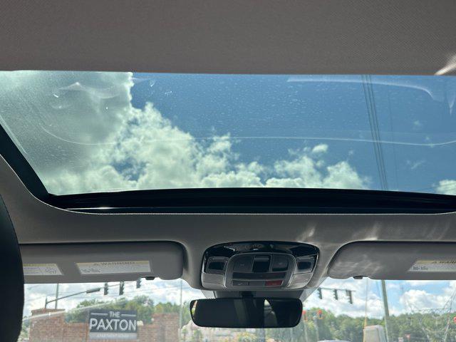 2025 Hyundai Tucson Hybrid SEL Convenience photo 19