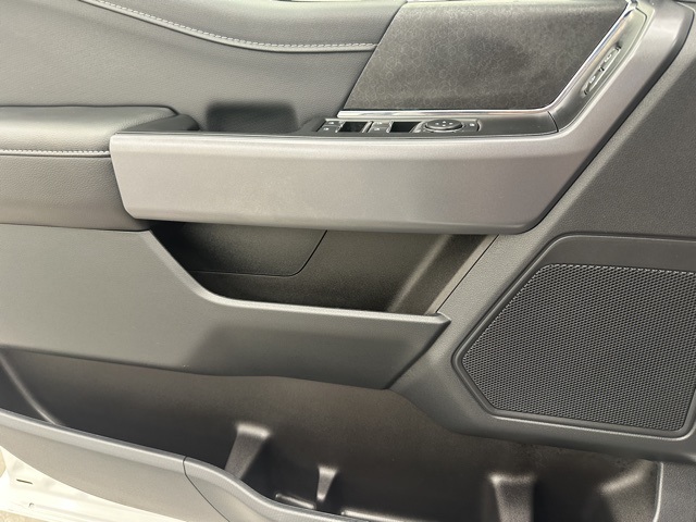 2025 Ford F-150 XLT photo 36