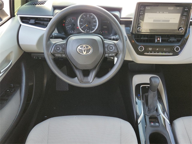 2020 Toyota Corolla LE photo 13