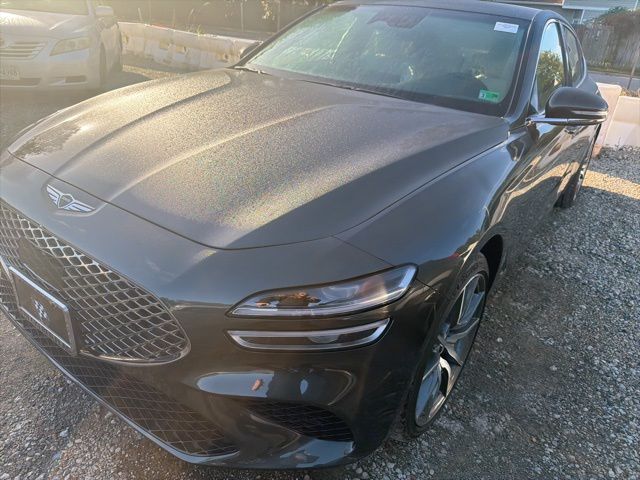 2025 Genesis G70 2.5T photo 5