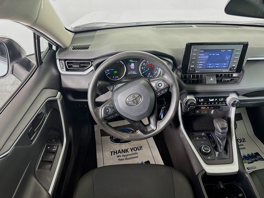 2022 Toyota RAV4 Hybrid LE photo 20
