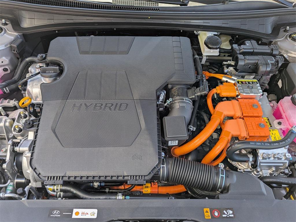 2025 Hyundai Elantra Hybrid SEL Sport photo 13