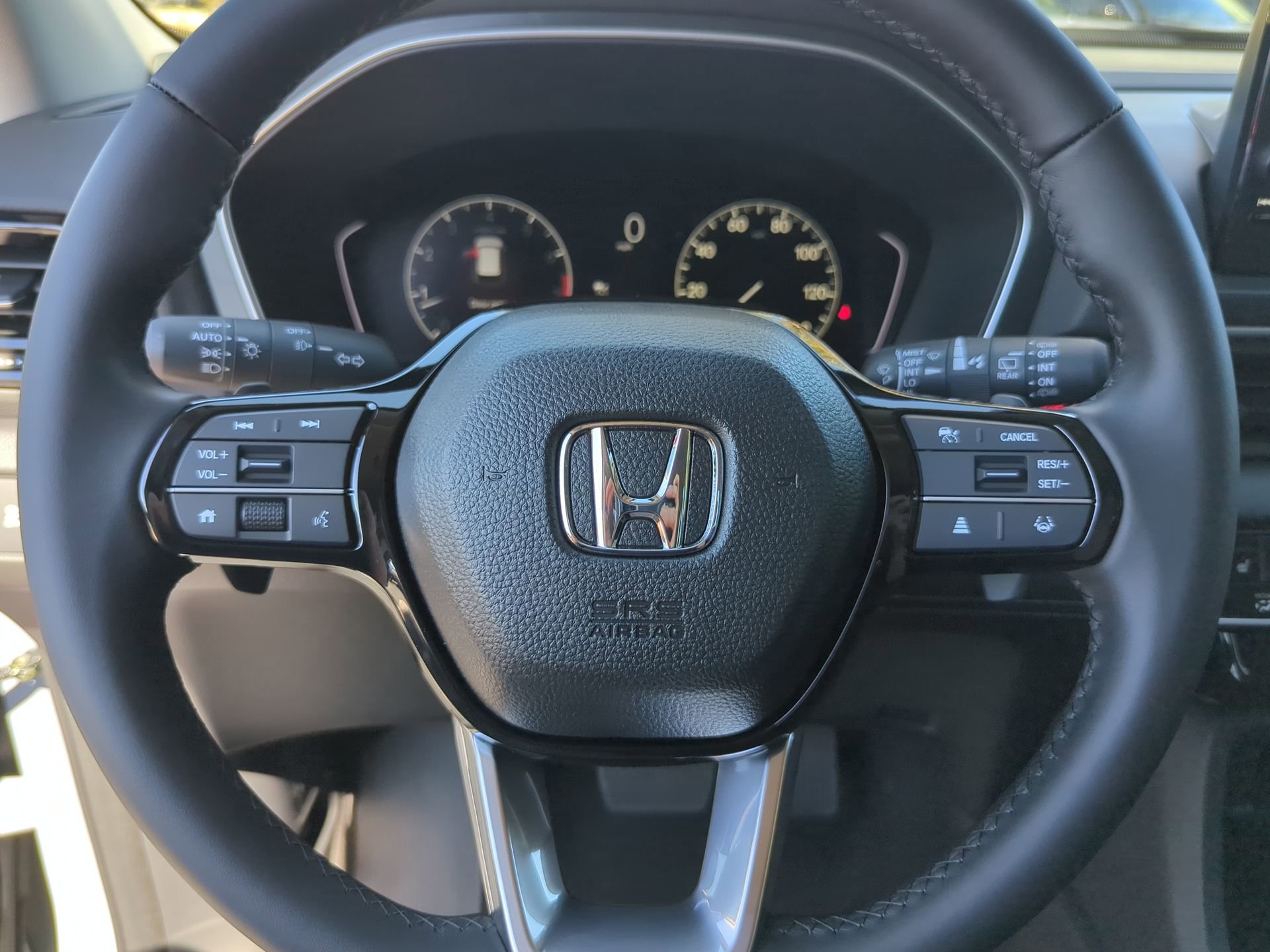 2025 Honda Pilot Touring photo 32