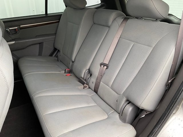 2012 Hyundai Santa Fe GLS photo 16
