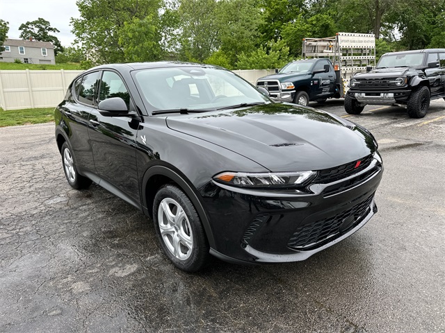2025 Dodge Hornet GT photo 4