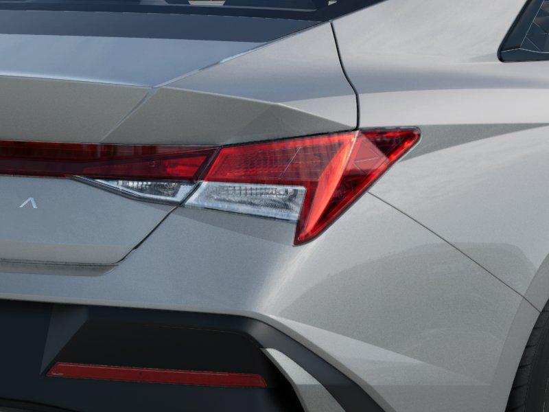 New 2025 Gray Hyundai SE image 10