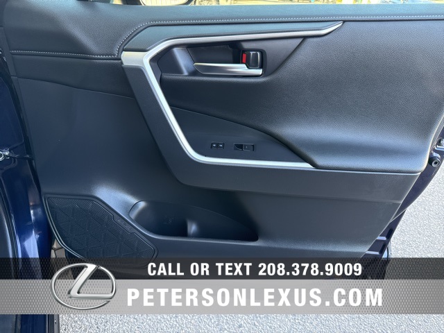 2023 Toyota RAV4 Hybrid Limited photo 9