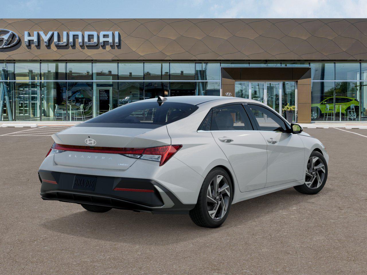 2025 Hyundai Elantra Limited photo 2