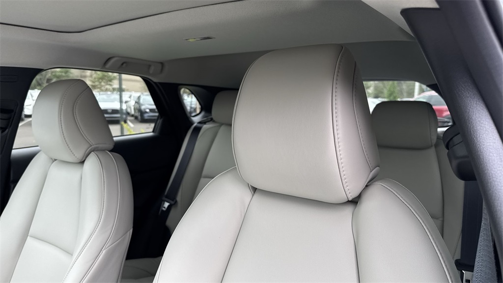 2024 Mazda CX-30 2.5 S Preferred photo 43