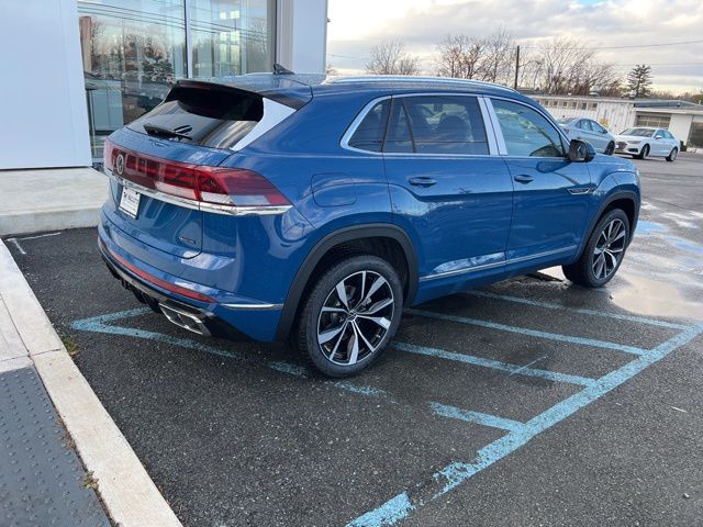 2025 Volkswagen Atlas Cross Sport SEL Premium R-Line photo 4