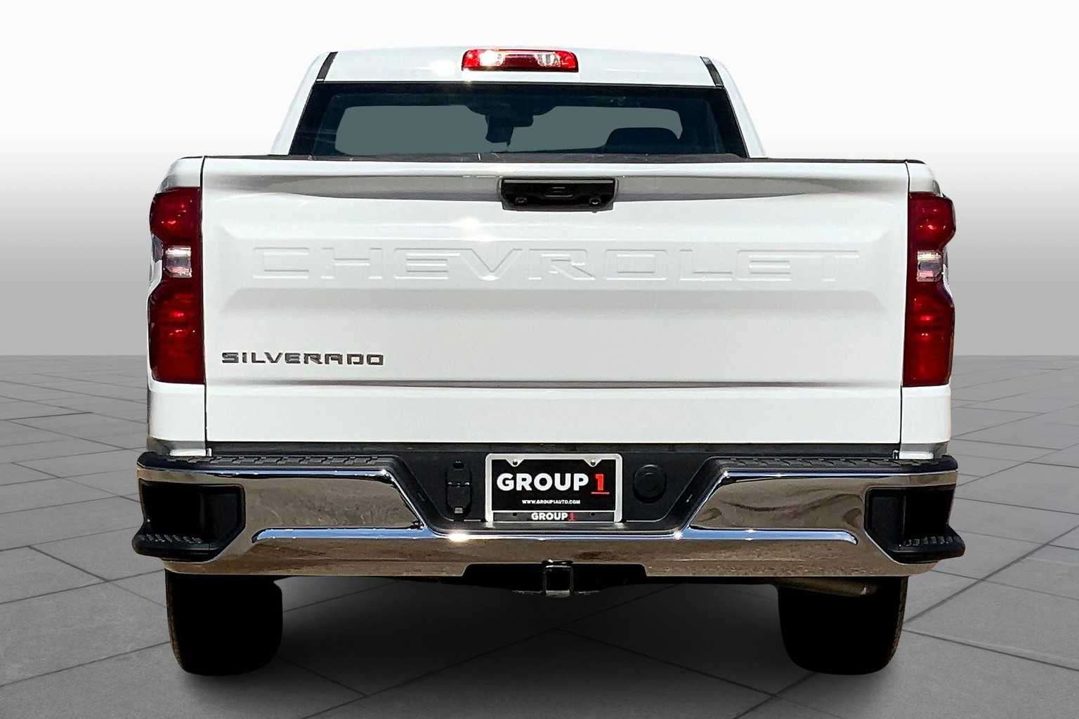 2024 Chevrolet Silverado 1500 Work Truck photo 4