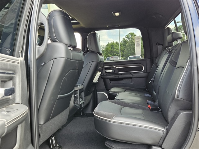 2025 Ram 2500 Laramie photo 7