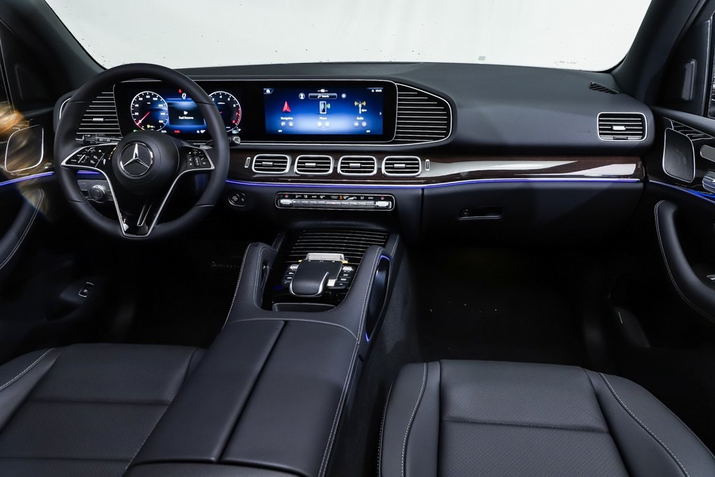 2025 Mercedes Benz GLE 350 4MATIC photo 4