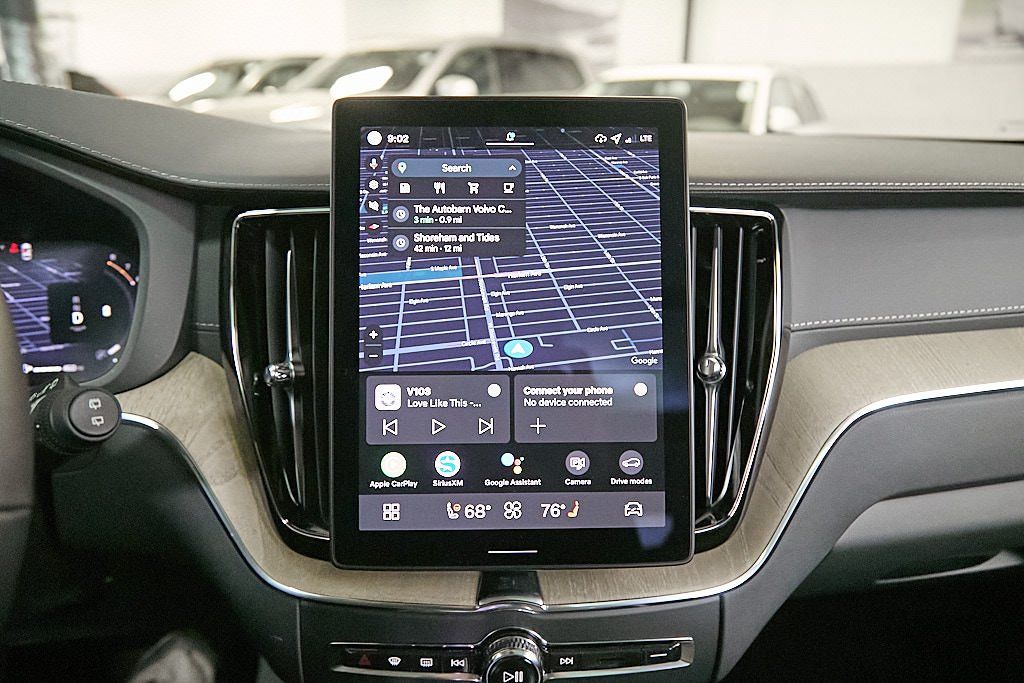 2026 VOLVO XC60 - Image 27