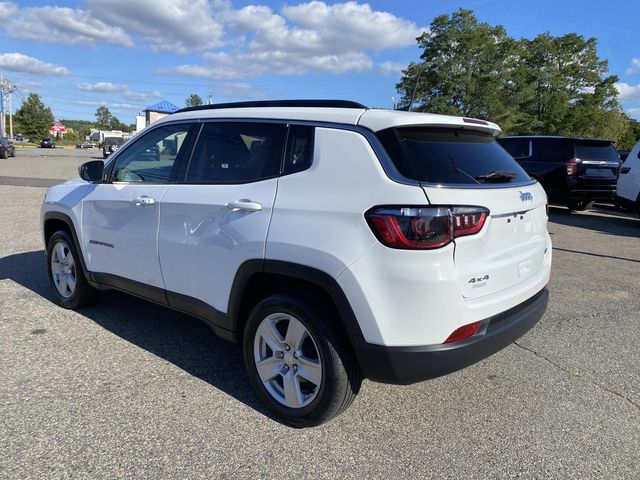 2022 Jeep Compass Latitude photo 6