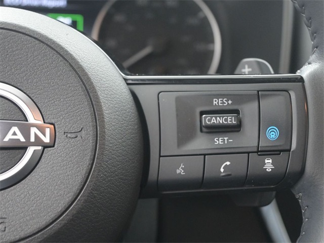2023 Nissan Rogue SV photo 18