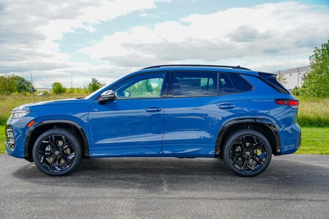 2025 Volkswagen Tiguan SE R-Line Black photo 25