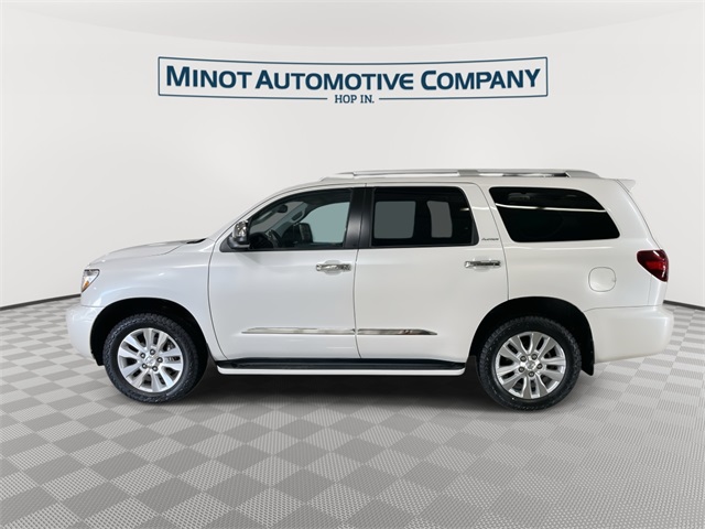 2019 Toyota Sequoia Platinum photo 5