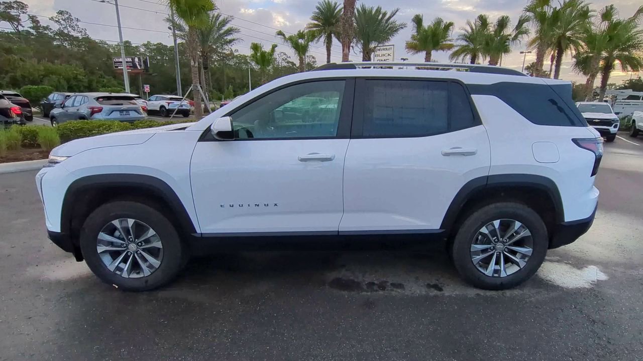 2026 Chevrolet Equinox LT photo 3