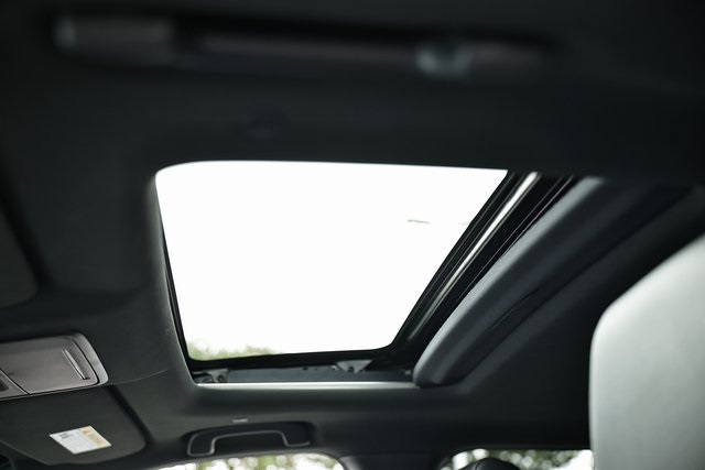2024 Honda CR-V Hybrid Sport Touring photo 19