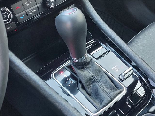 2025 Jeep Compass North Edition Latitude photo 19