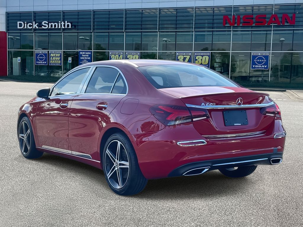 2019 Mercedes Benz A 220 photo 4