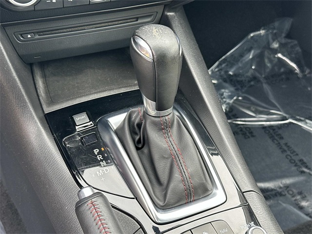 2015 Mazda Mazda3 Grand Touring photo 23
