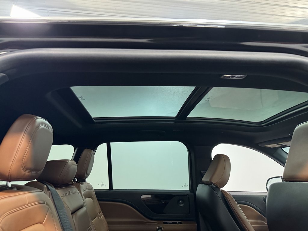 2022 Lincoln Aviator Reserve photo 63