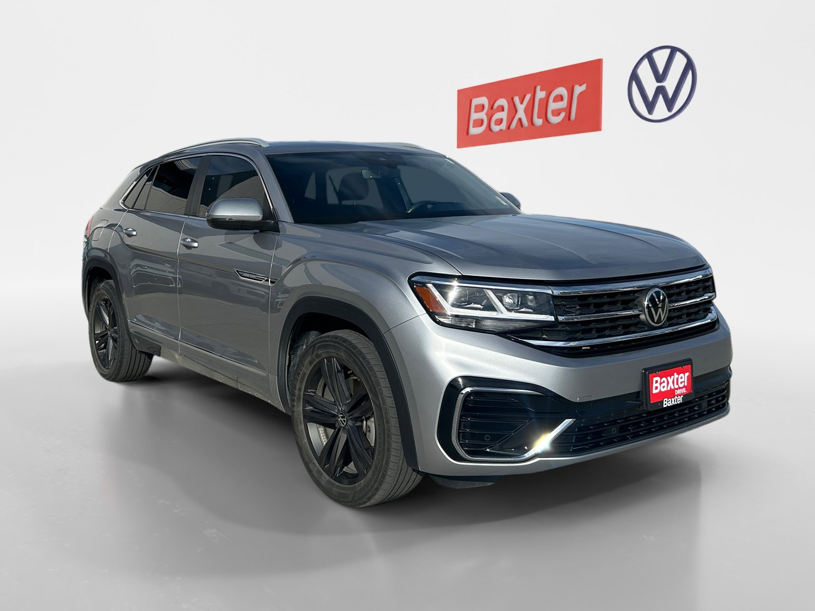 2022 Volkswagen Atlas Cross Sport SEL R-Line's photo
