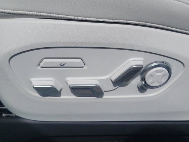 2026 Hyundai Ioniq photo 19