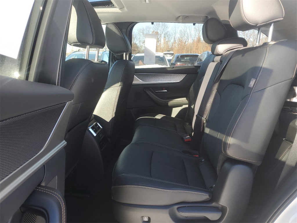2025 Mazda CX-90 3.3 Turbo Preferred photo 28