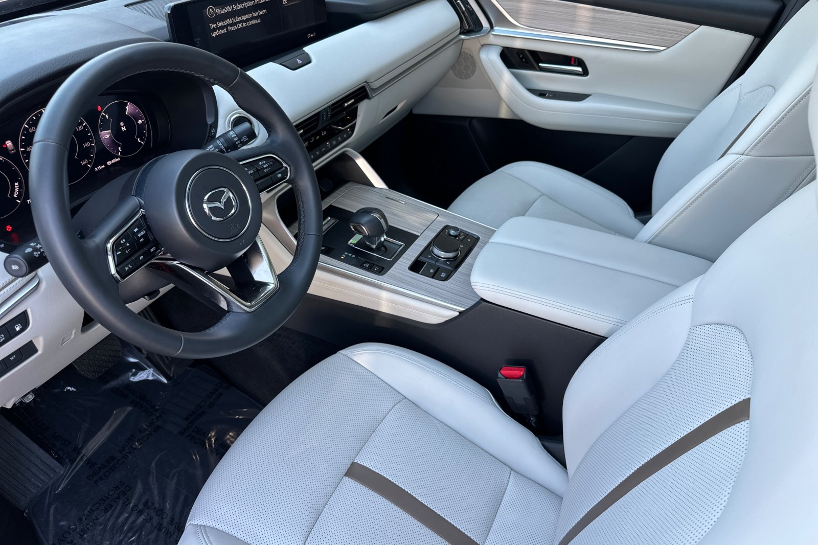 2024 Mazda CX-90 Premium Plus photo 8