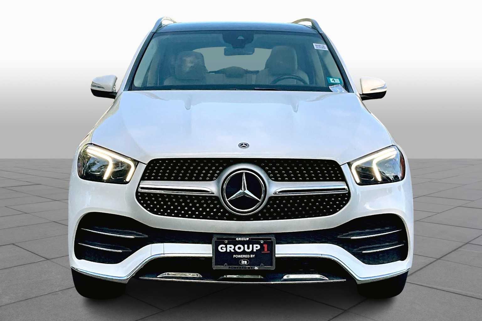 2022 Mercedes Benz GLE 350 4MATIC photo 3