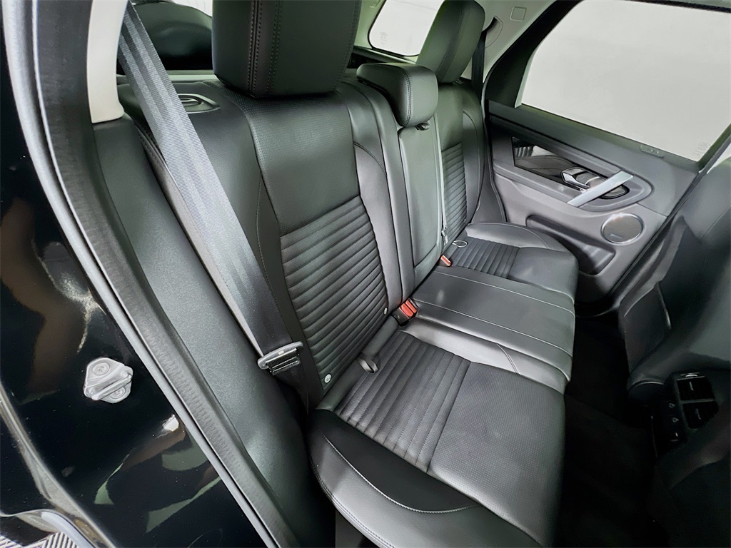 2025 Land Rover Discovery Sport S photo 22