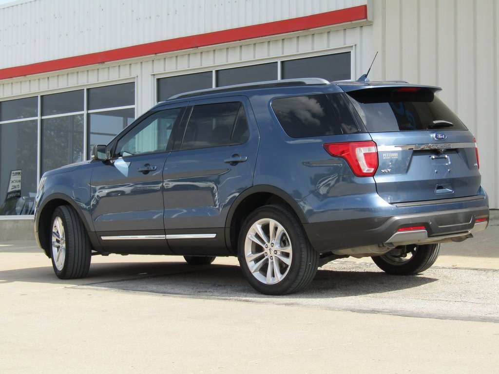 2019 Ford Explorer XLT photo 10