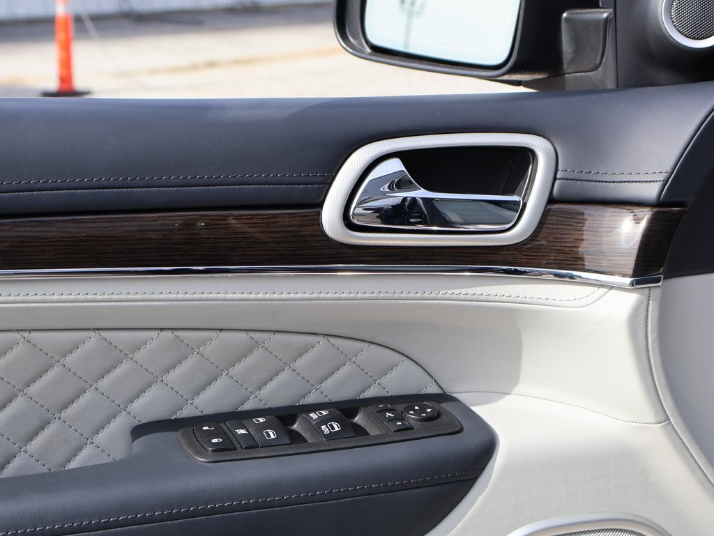 2021 Jeep Grand Cherokee Summit photo 21