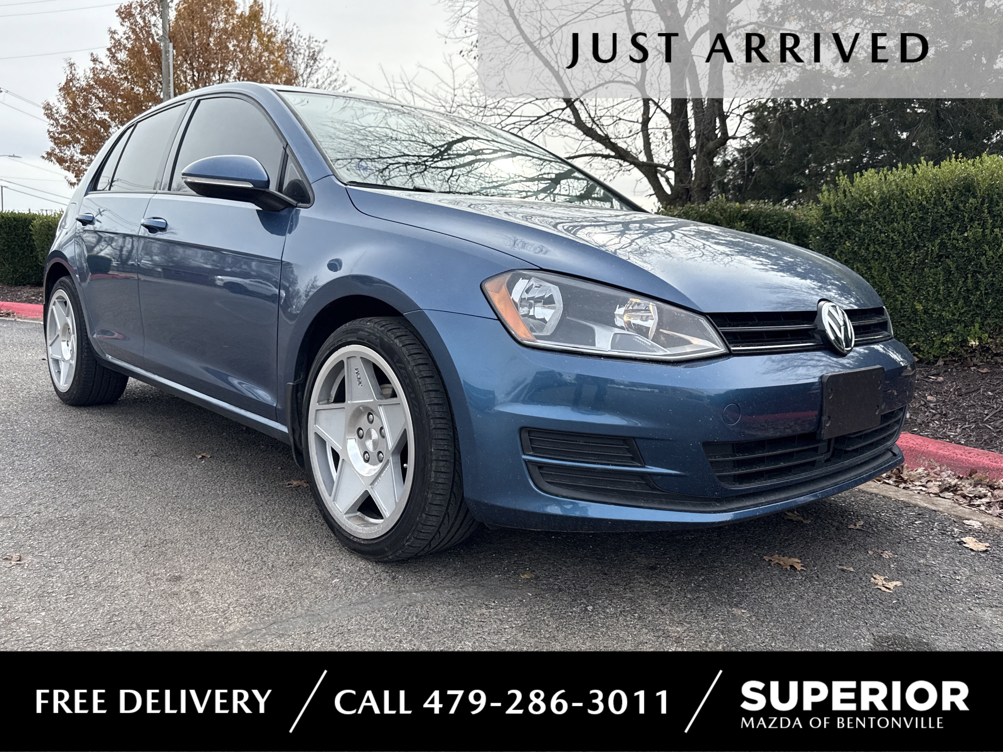 2017 Volkswagen Golf Wolfsburg Edition