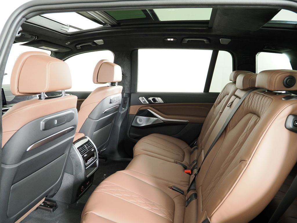 2026 Bmw X7 ALPINA XB7 photo 26