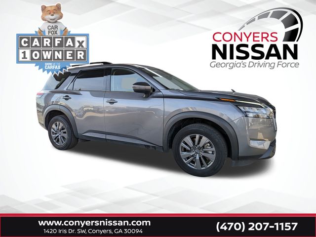 2025 Nissan Pathfinder SV