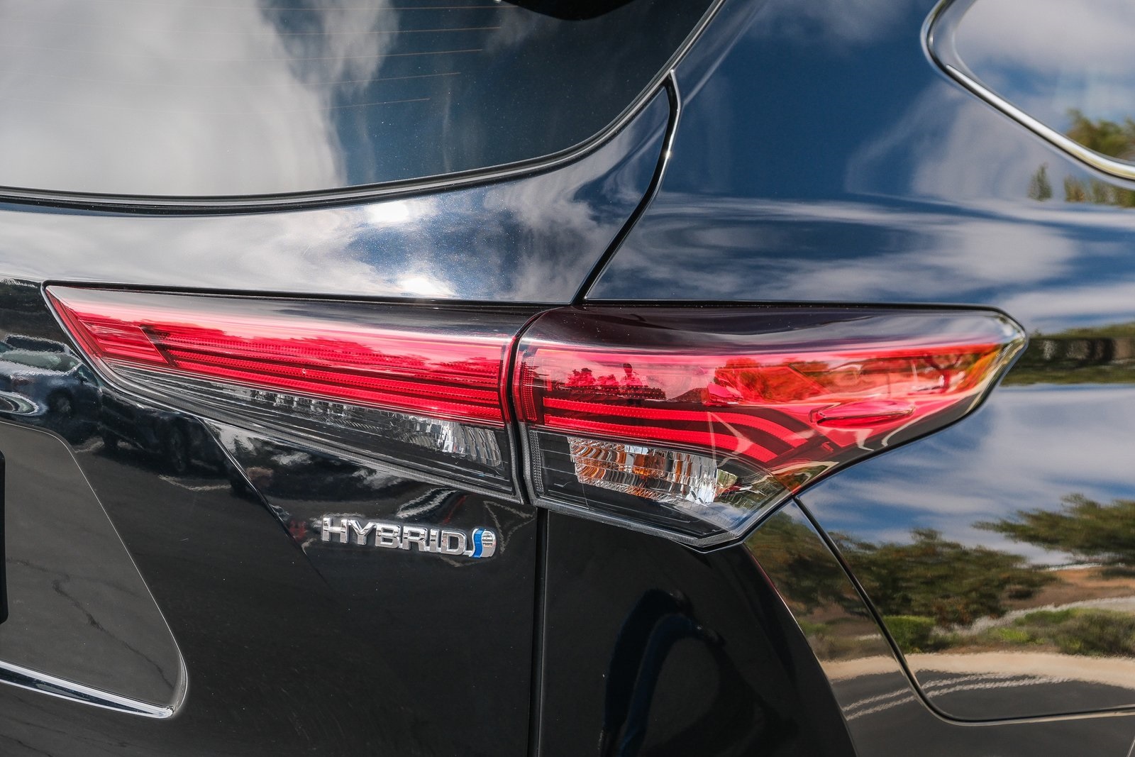 2023 Toyota Highlander Hybrid Platinum photo 10