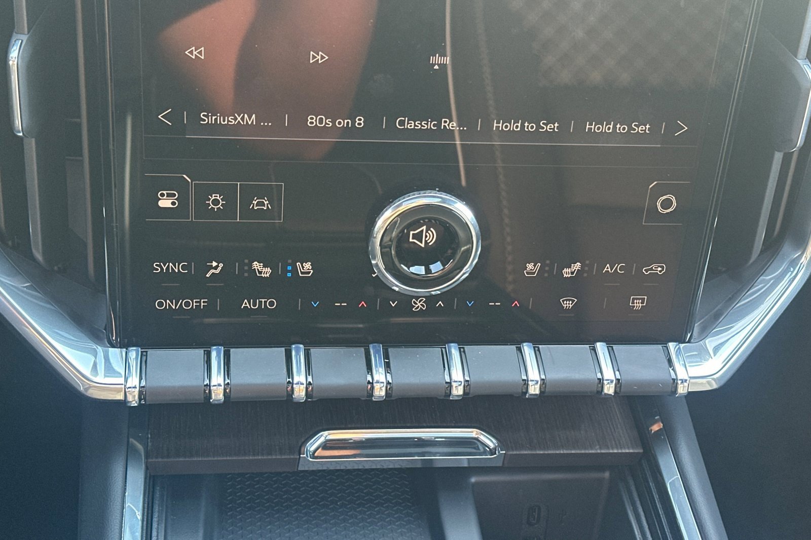 2026 Gmc Acadia Denali photo 19