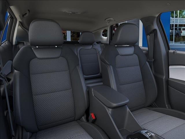2025 Chevrolet Trax LT photo 14