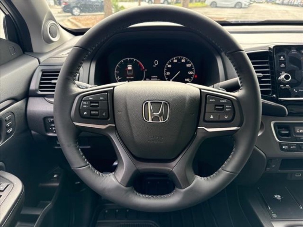 2025 Honda Ridgeline TrailSport photo 14