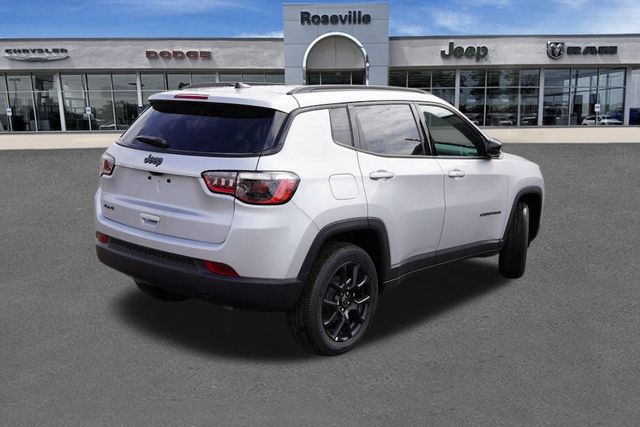2025 Jeep Compass Altitude Special Edition photo 2