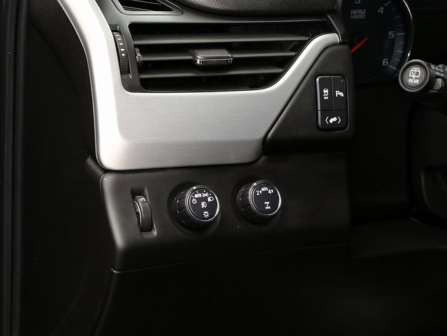 2018 Gmc Yukon SLE photo 24