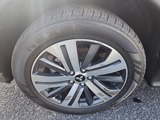 2024 Mitsubishi Outlander Sport S photo 17