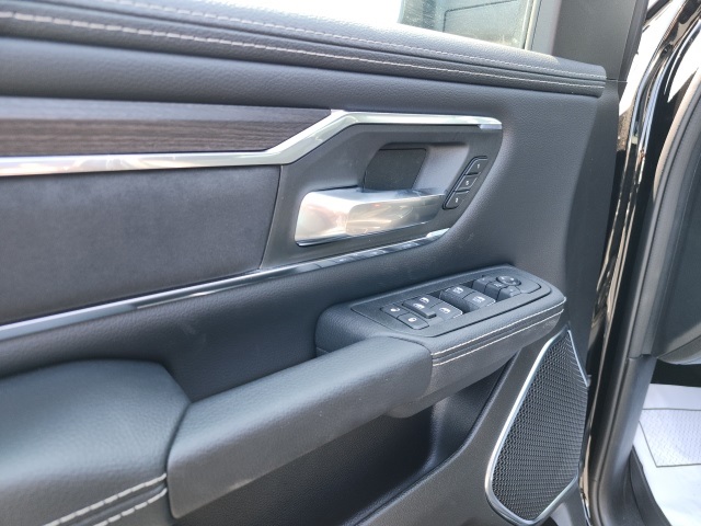 2025 Ram 1500 Laramie photo 27
