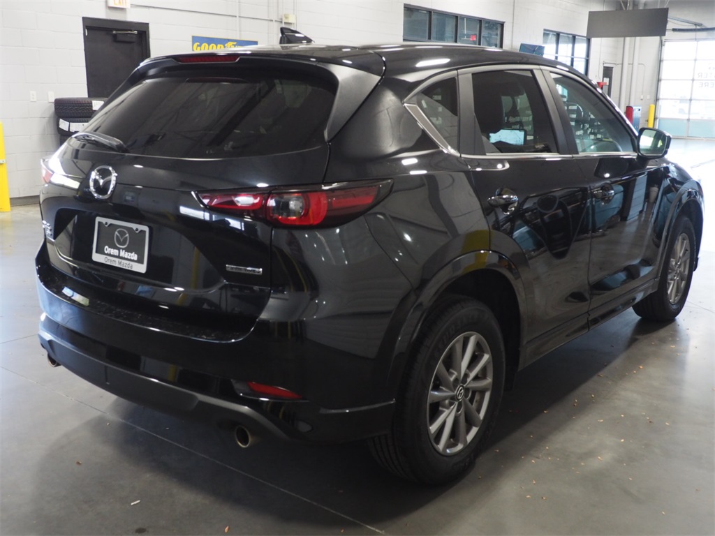 2024 Mazda CX-5 2.5 Select photo 4