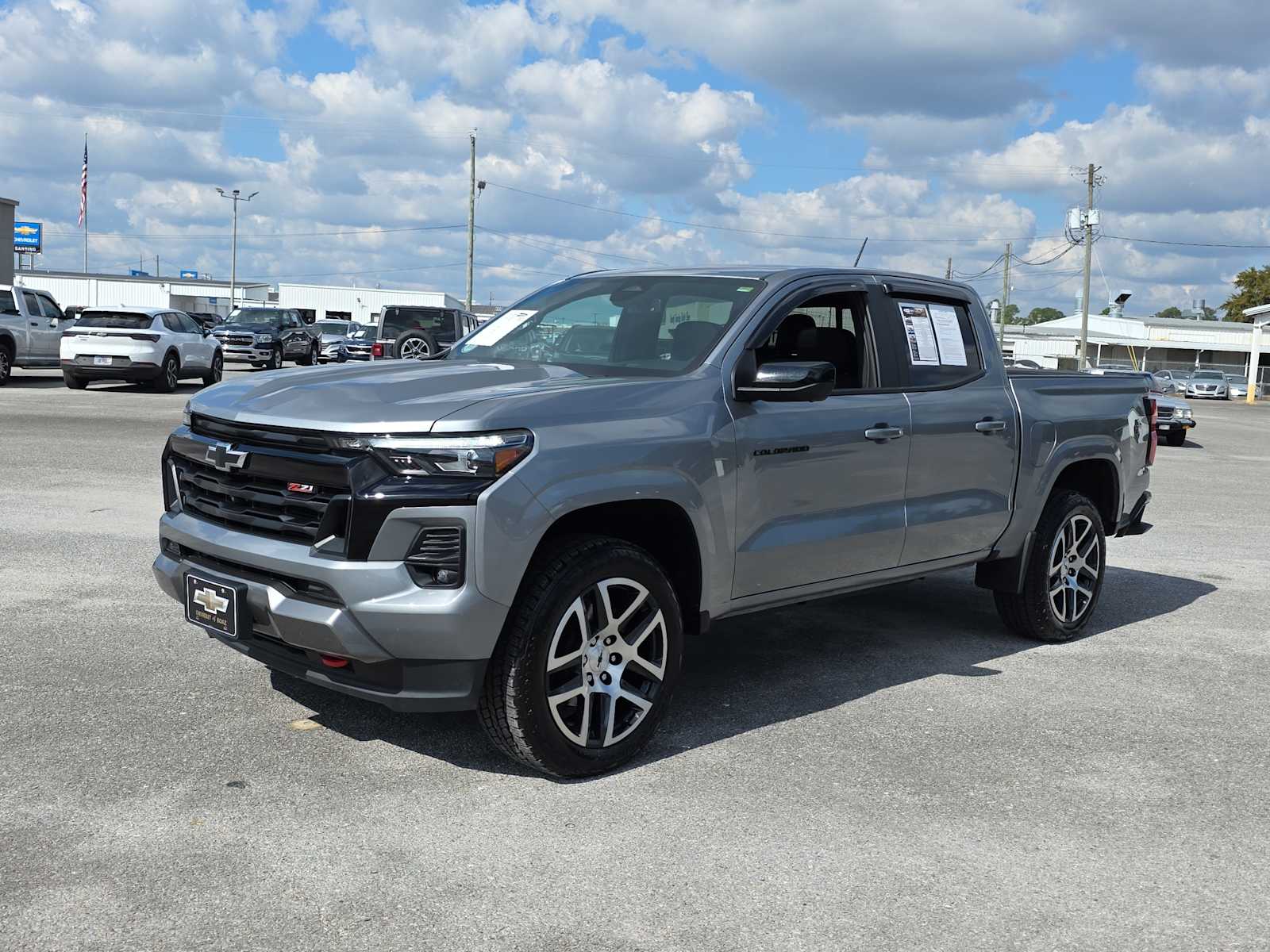 2023 Chevrolet Colorado Z71 photo 4