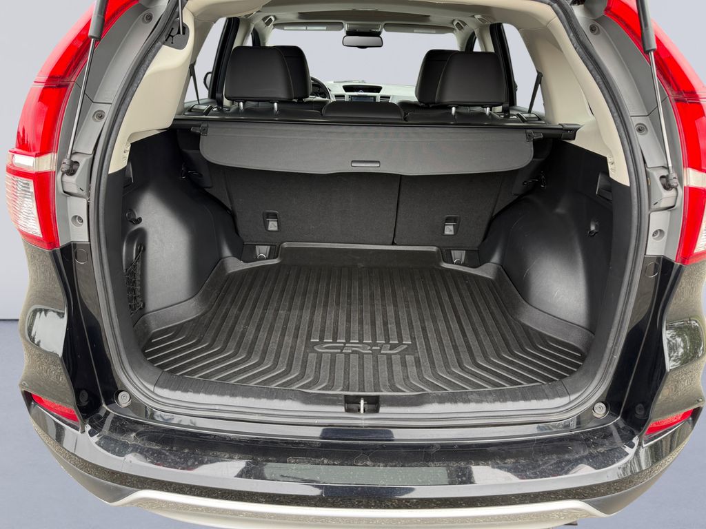 2016 Honda CR-V Touring photo 19